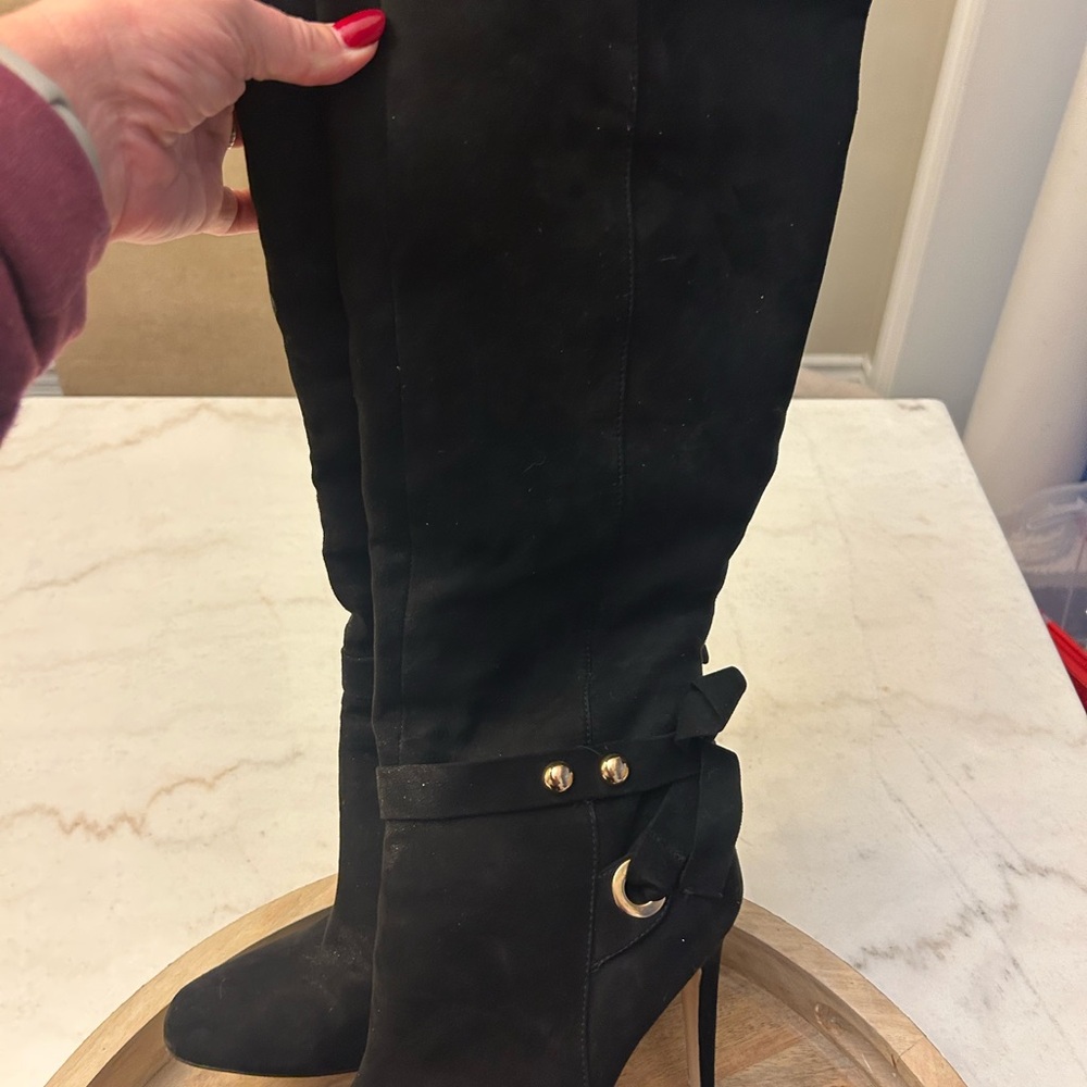 Boots bundle - Picture 2 of 4